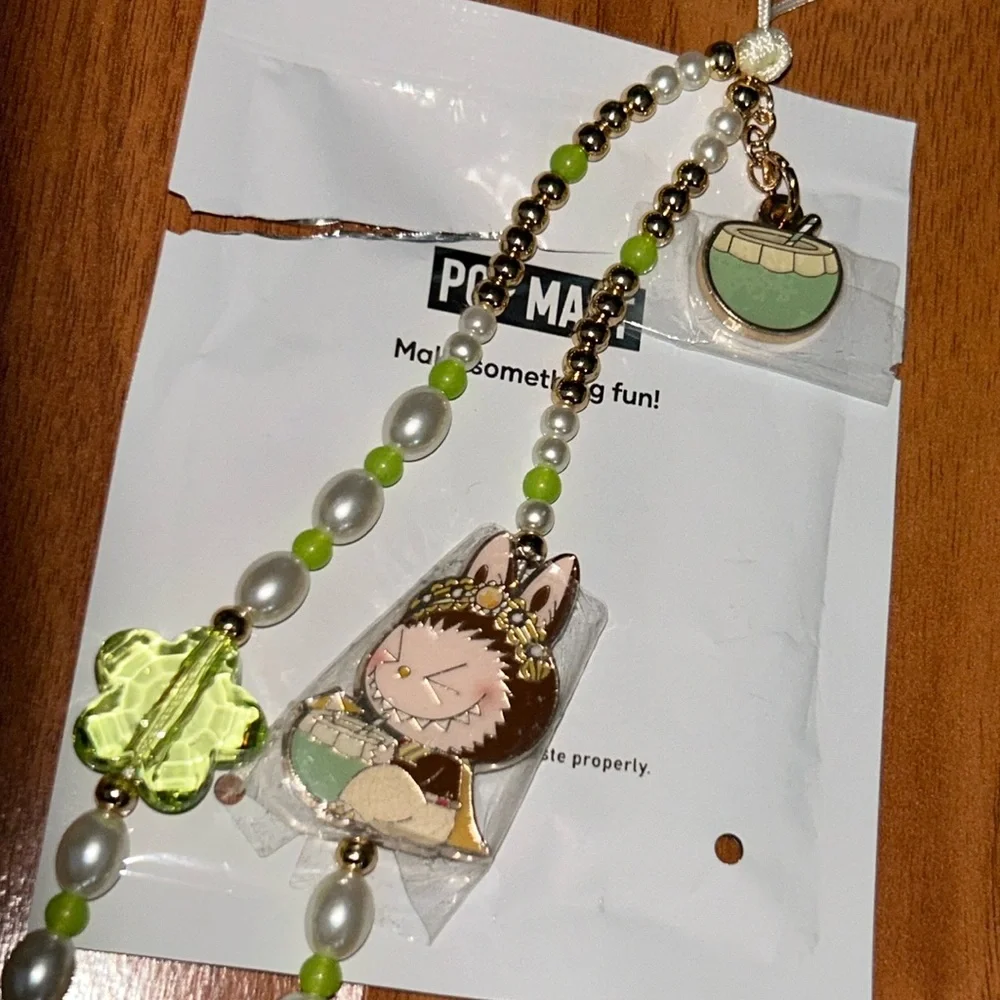 Brand New in Box THE MONSTERS GOOD LUCK TO YOU-Phone Charm